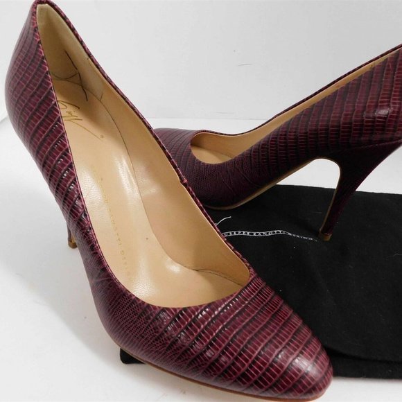 New Giuseppe Zanotti Burgundy‎ Genuine Reptile Pumps $900rt 37.5 - Picture 1 of 6